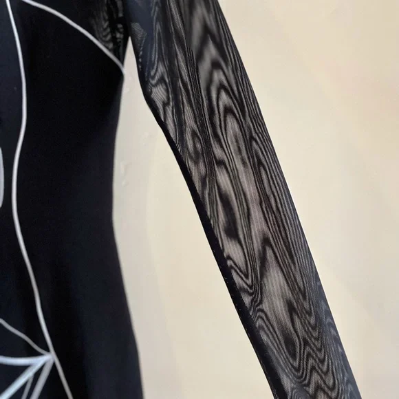 Bless’ed Are The Meek dress - Picture 4 of 9